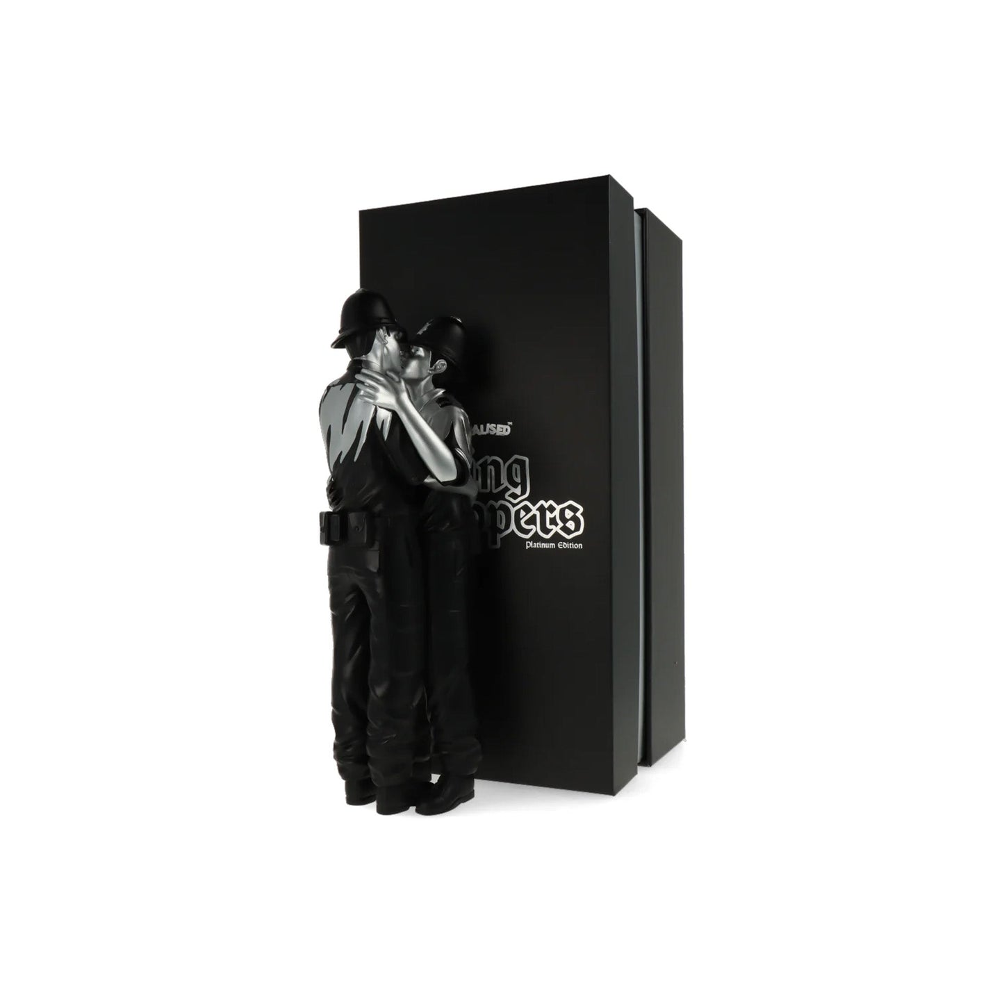 Edición Platino de Kissing Coppers, de marca