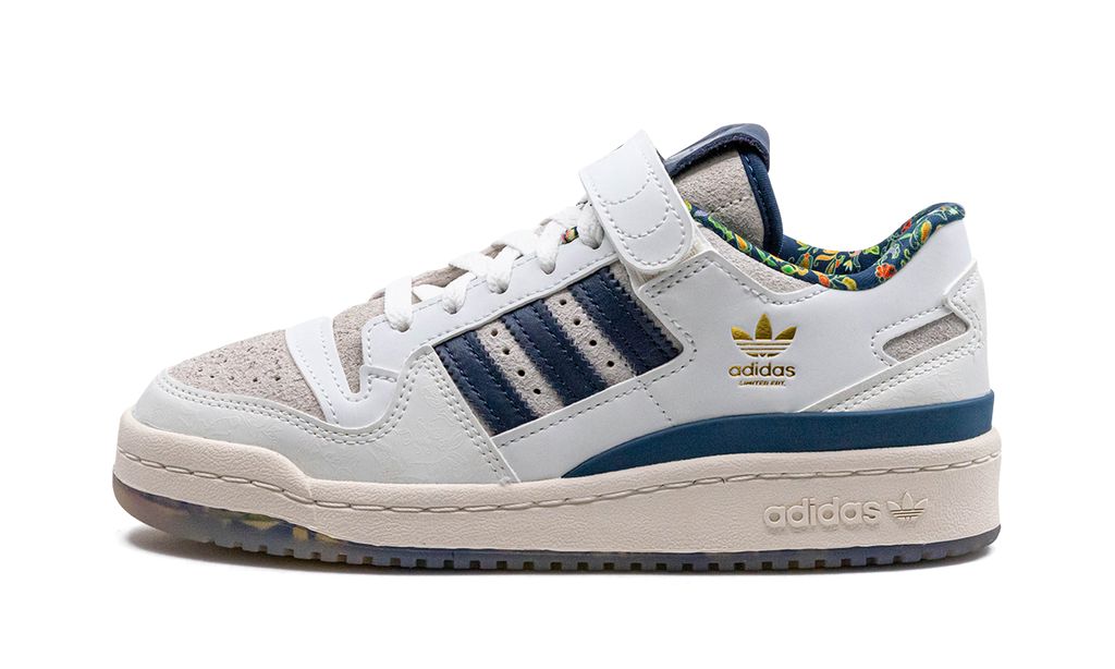 Adidas Forum 84 Low Singapur