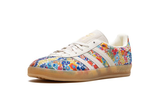 Adidas Gazelle Indoor Liberty London Blumenstickerei