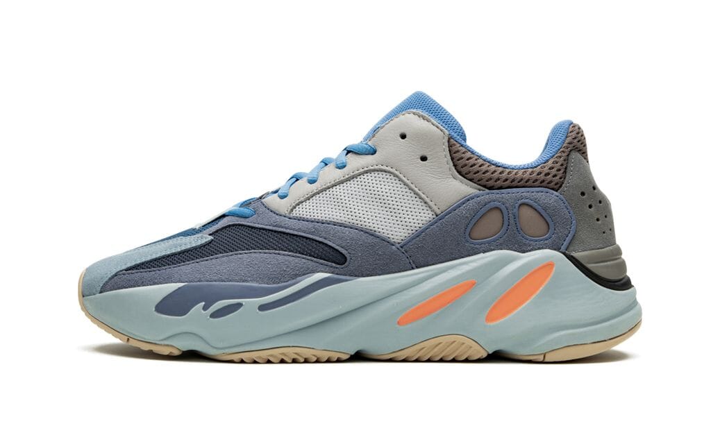 Adidas Yeezy Boost 700 Azul Carbono