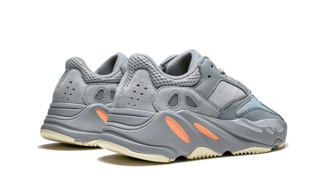 Adidas Yeezy Boost 700 Trägheit