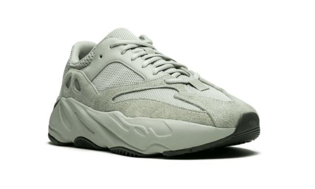 Adidas Yeezy Boost 700 Sal