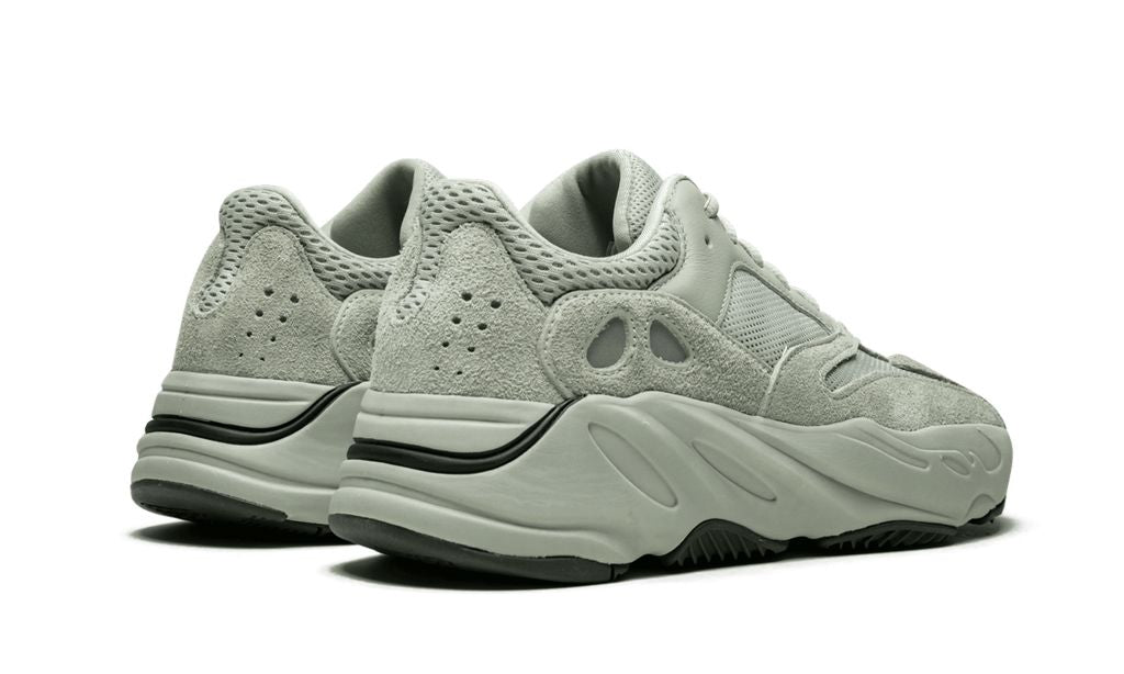 Adidas Yeezy Boost 700 Sal