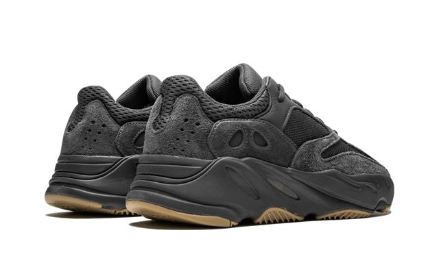 Adidas Yeezy Boost 700 Utility negro