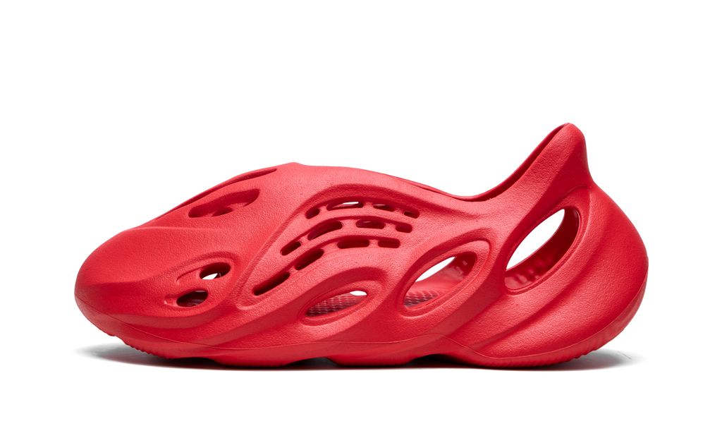 Adidas Yeezy Foam RNNR Bermellón