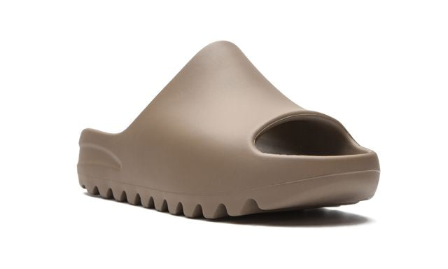 Adidas Yeezy Slide Marrón Tierra