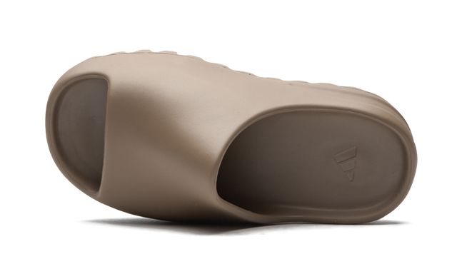 Adidas Yeezy Slide Marrón Tierra