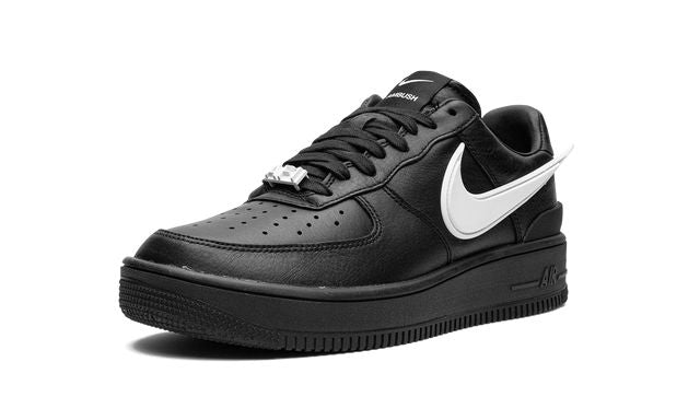 Emboscada x Nike Air Force 1 Low Negras