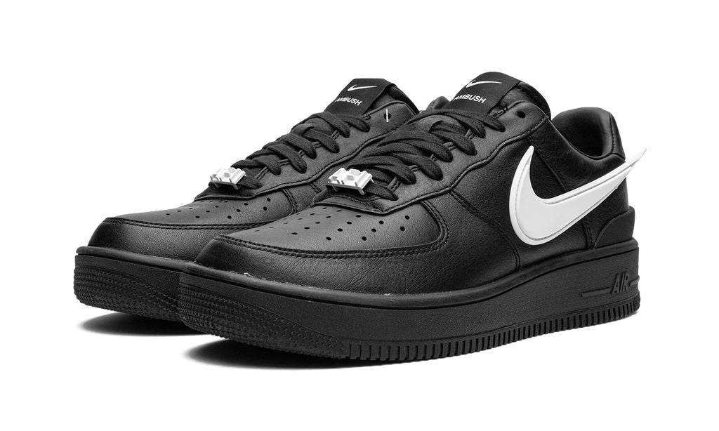 Emboscada x Nike Air Force 1 Low Negras