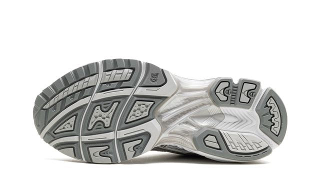 Asics Gel Kayano 14 Wolkengrau