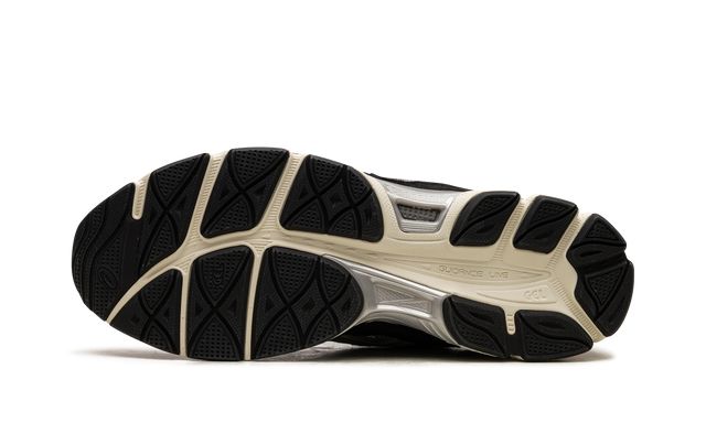 ASICS Gel-NYC Elfenbein/Tongrau