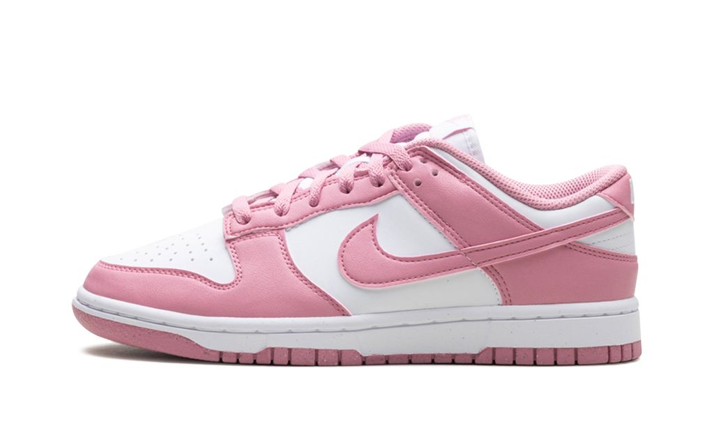 Dunk Low Next Nature para mujer en color rosa elemental