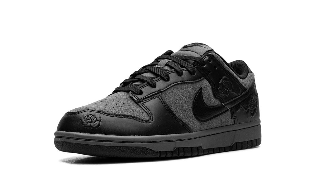 Dunk Low para mujer "Black Roses"