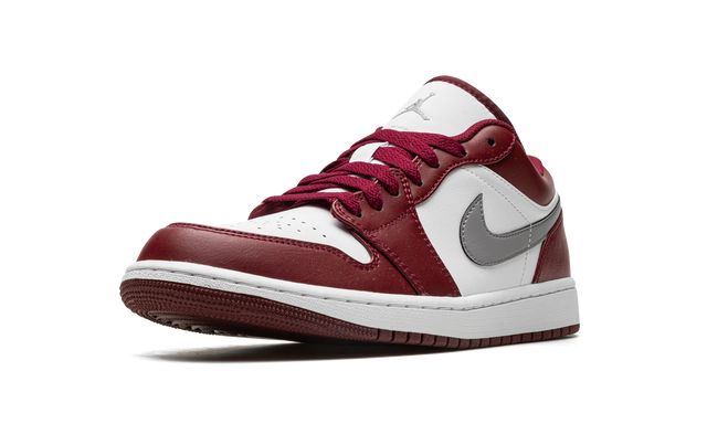 Jordan 1 Low Bordeaux