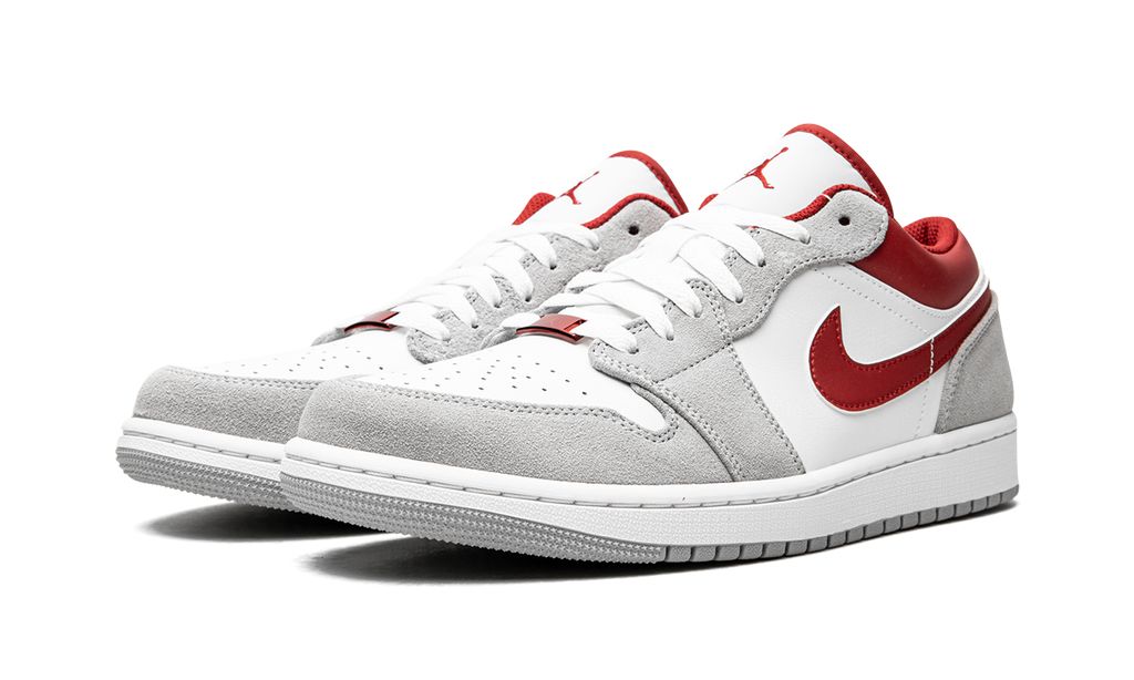 Jordan 1 Low SE Gris ahumado claro Rojo gimnasio