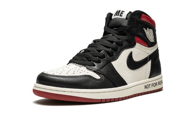 Jordan 1 Retro High „Nicht zum Weiterverkauf“ Varsity Red