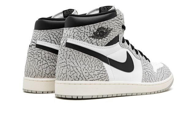 Jordan 1 Retro High OG Weißzement