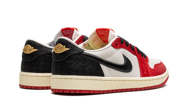 Jordan 1 Retro Low Trophäenraum