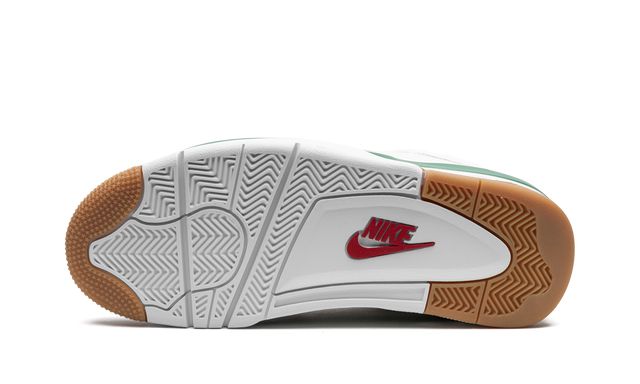 Jordan 4 Retro SB Kieferngrün