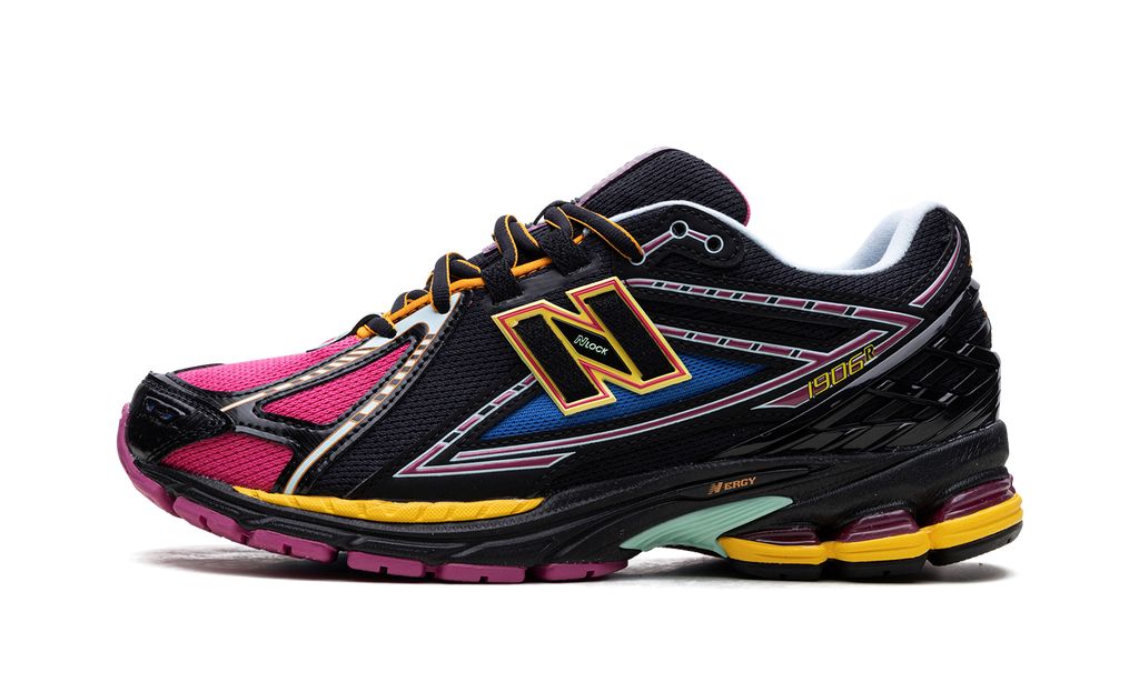 New Balance 1906R "Black/Pink"