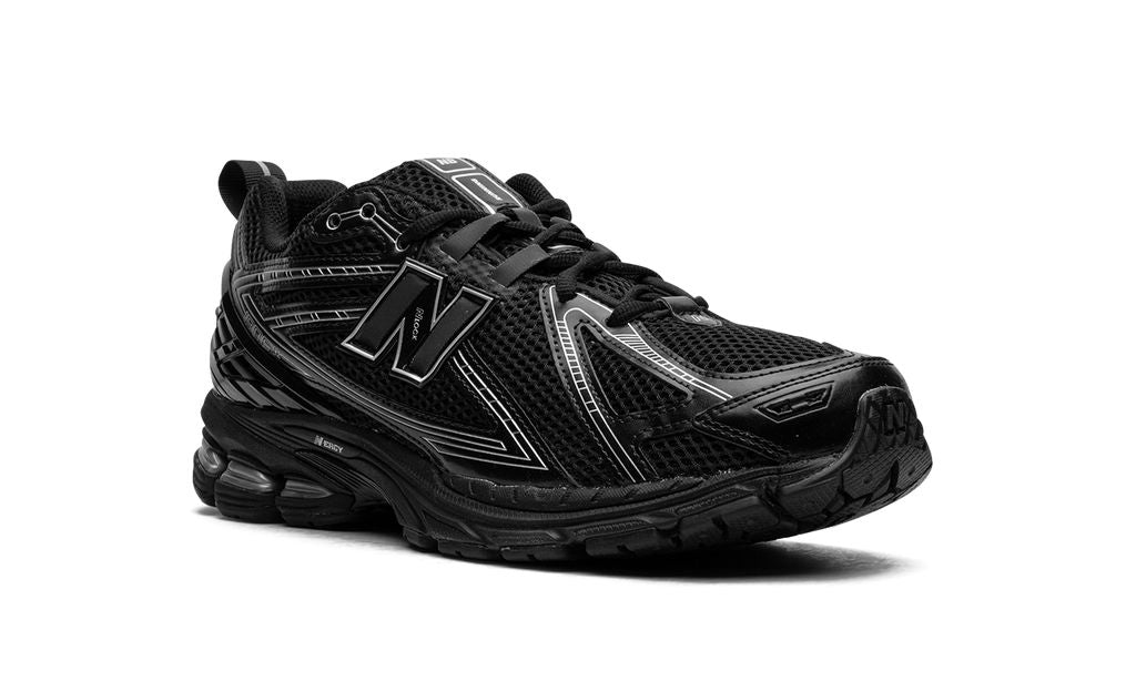 New Balance 1906R "Negro/Plata"