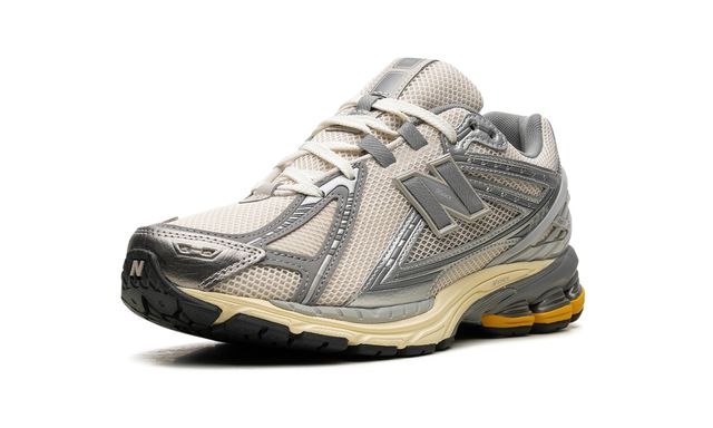 New Balance 1906R „Metallic Silber Gelb“