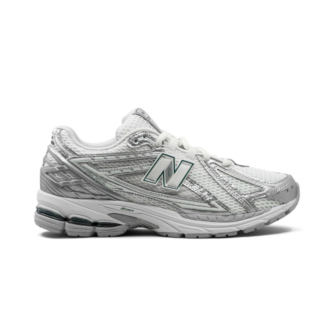 New Balance 1906R "PLATA METALIZADA"