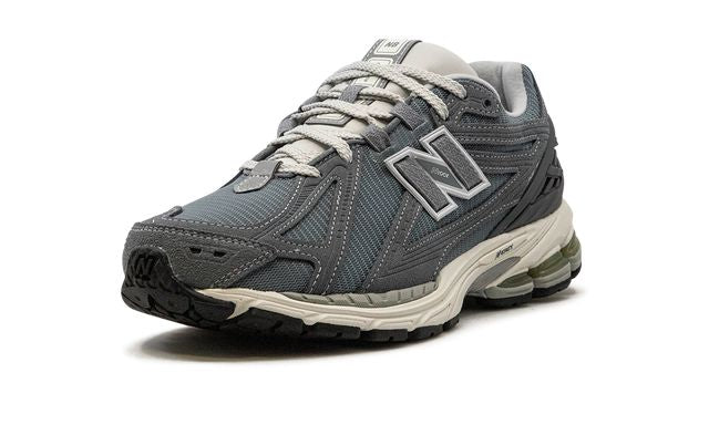 New Balance 1906R "TITANIO"