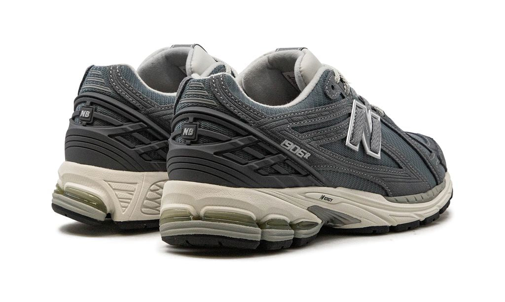 New Balance 1906R "TITANIO"