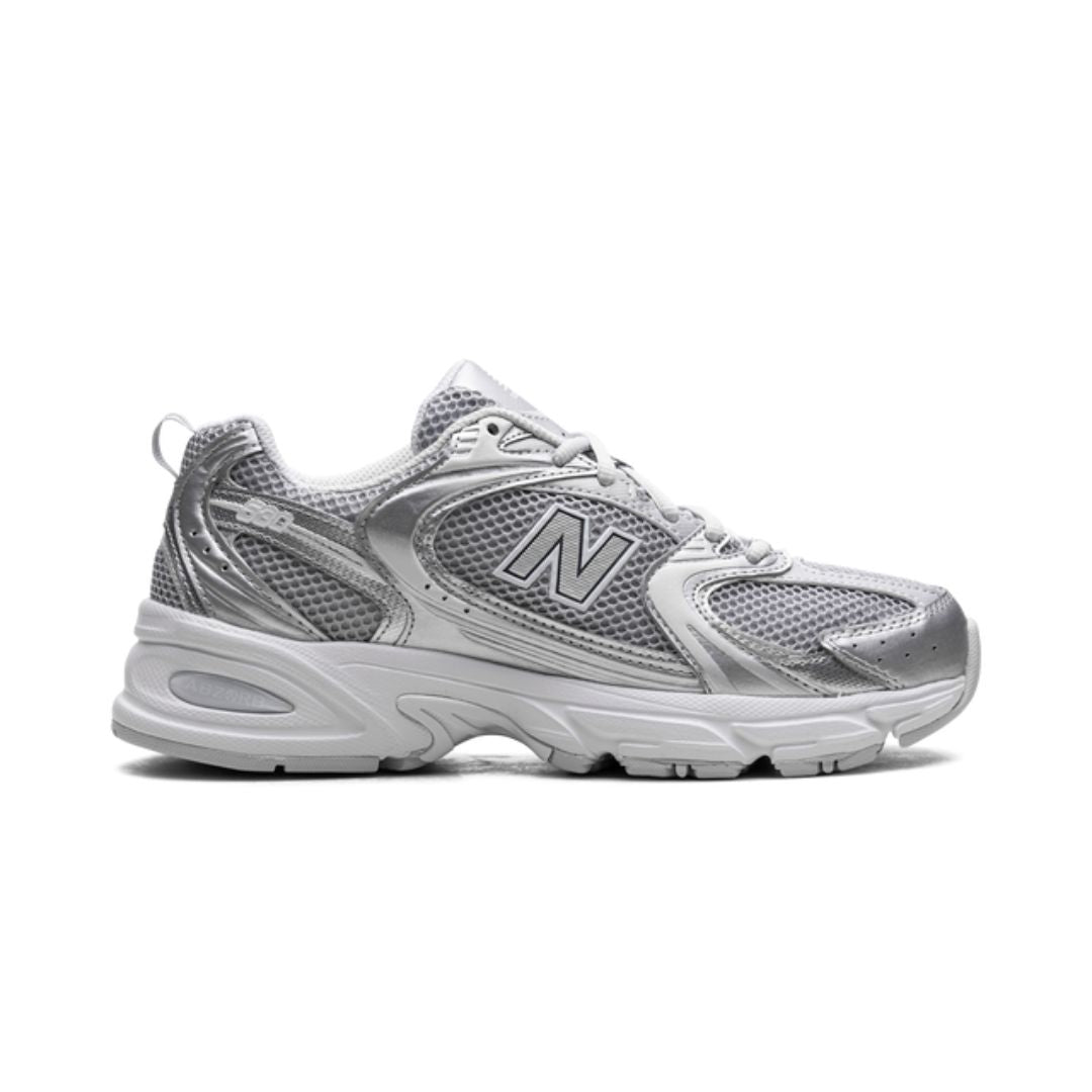 New Balance 530 Moonbeam Silber Metallic