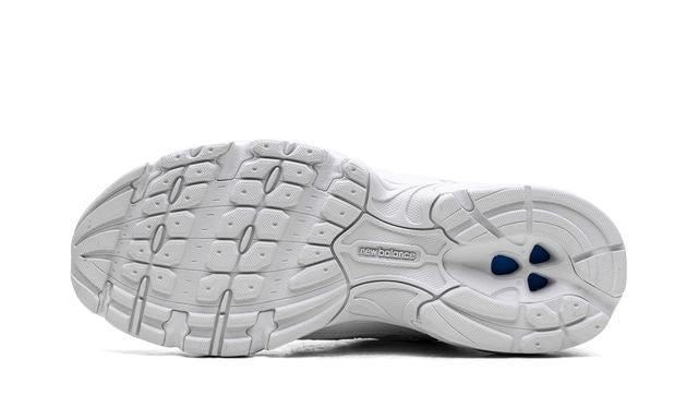 New Balance 530 Triple Blanco