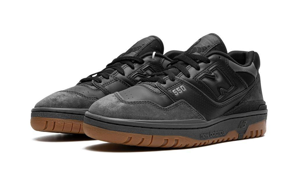 New Balance 550 Black Gum
