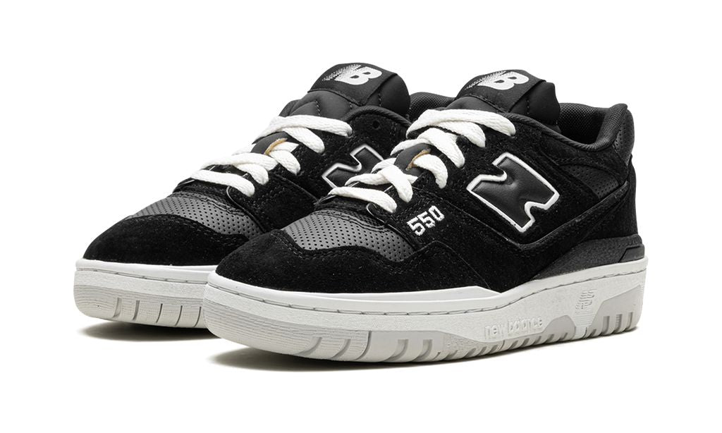 New Balance 550 Schwarzes Wildleder
