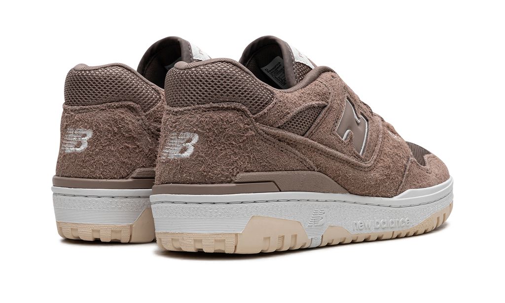 New Balance 550 Pilz