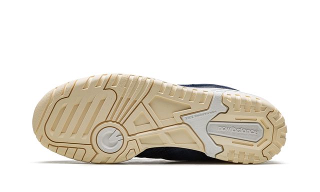 New Balance 550 Índigo natural