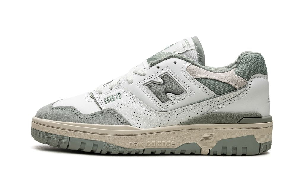 New Balance 550 Seeschaumgrün