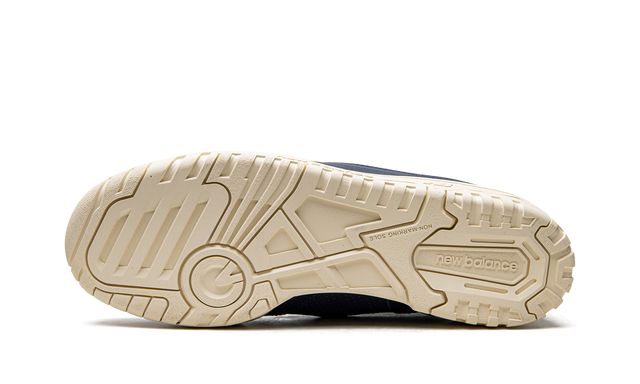New Balance 650 Aimé León Doré