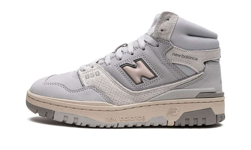 New Balance 650 Light Aluminio