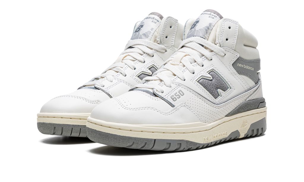 New Balance 650R Aimé León Doré