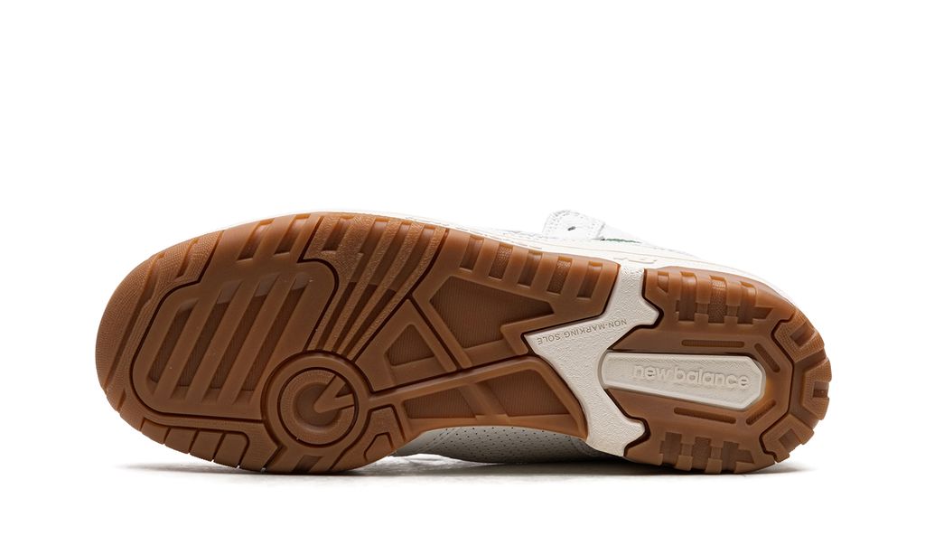 New Balance 650R Aime Leon Dore - Pino blanco