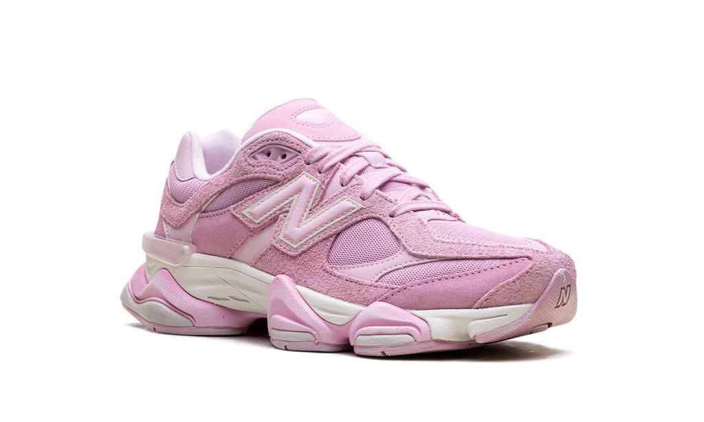 New Balance 9060 – ASOS-exklusiver rosa Überfarbton
