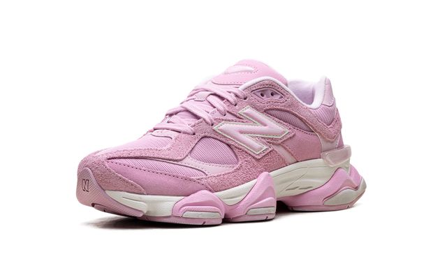 New Balance 9060 – ASOS-exklusiver rosa Überfarbton