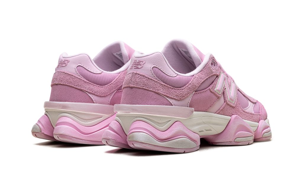New Balance 9060 – ASOS-exklusiver rosa Überfarbton