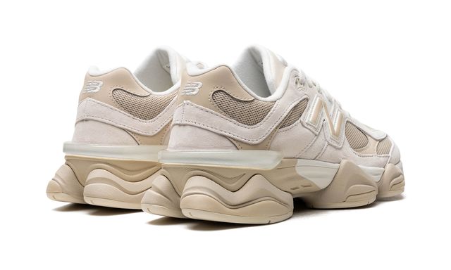 New Balance 9060 Beige Weiß