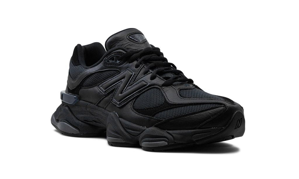 New Balance 9060 Negro y Azul