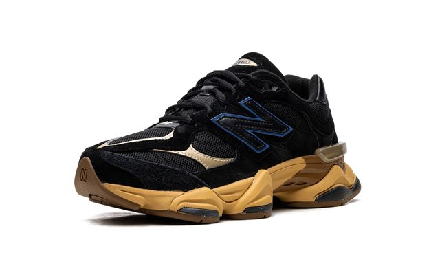 New Balance 9060 Schwarz Royal Gum