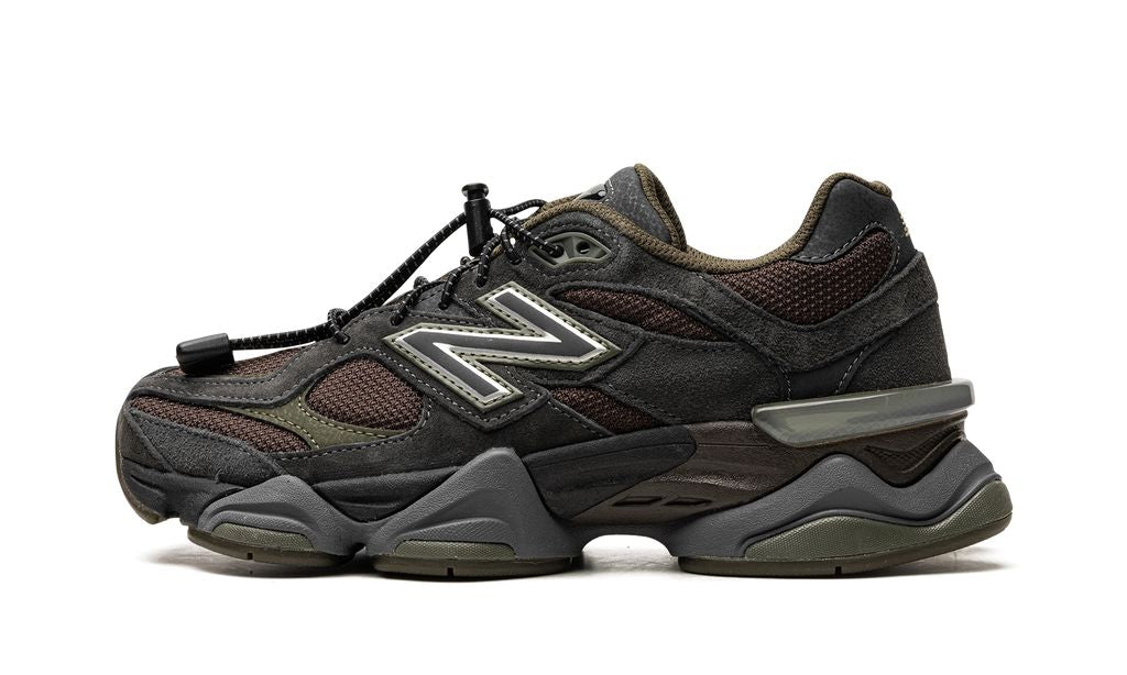 New Balance 9060 Blacktop/Dunkles Moos/Schwarz