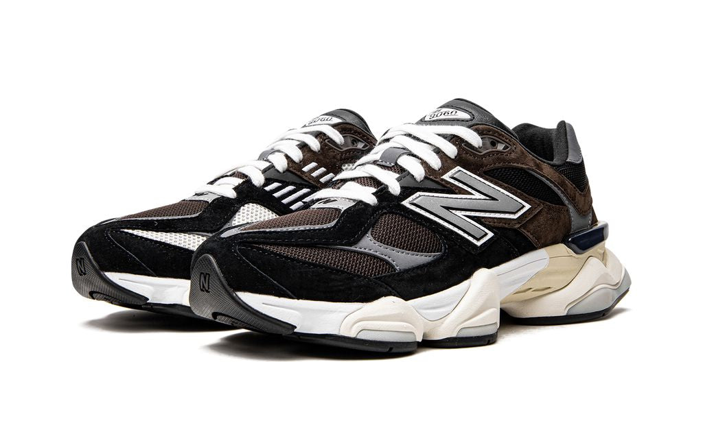New Balance 9060 Marrón