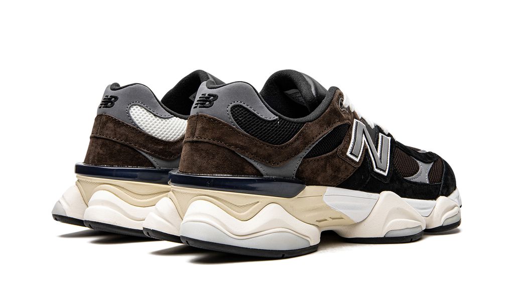 New Balance 9060 Marrón