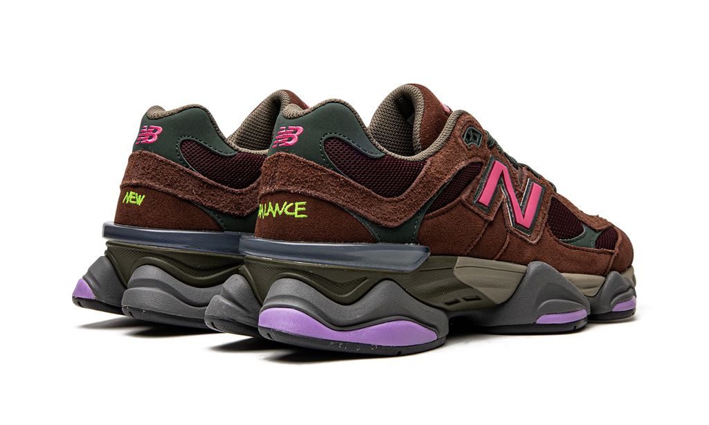 New Balance 9060 Burgunderrosa